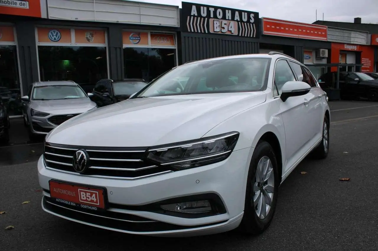 Photo 1 : Volkswagen Passat 2022 Diesel