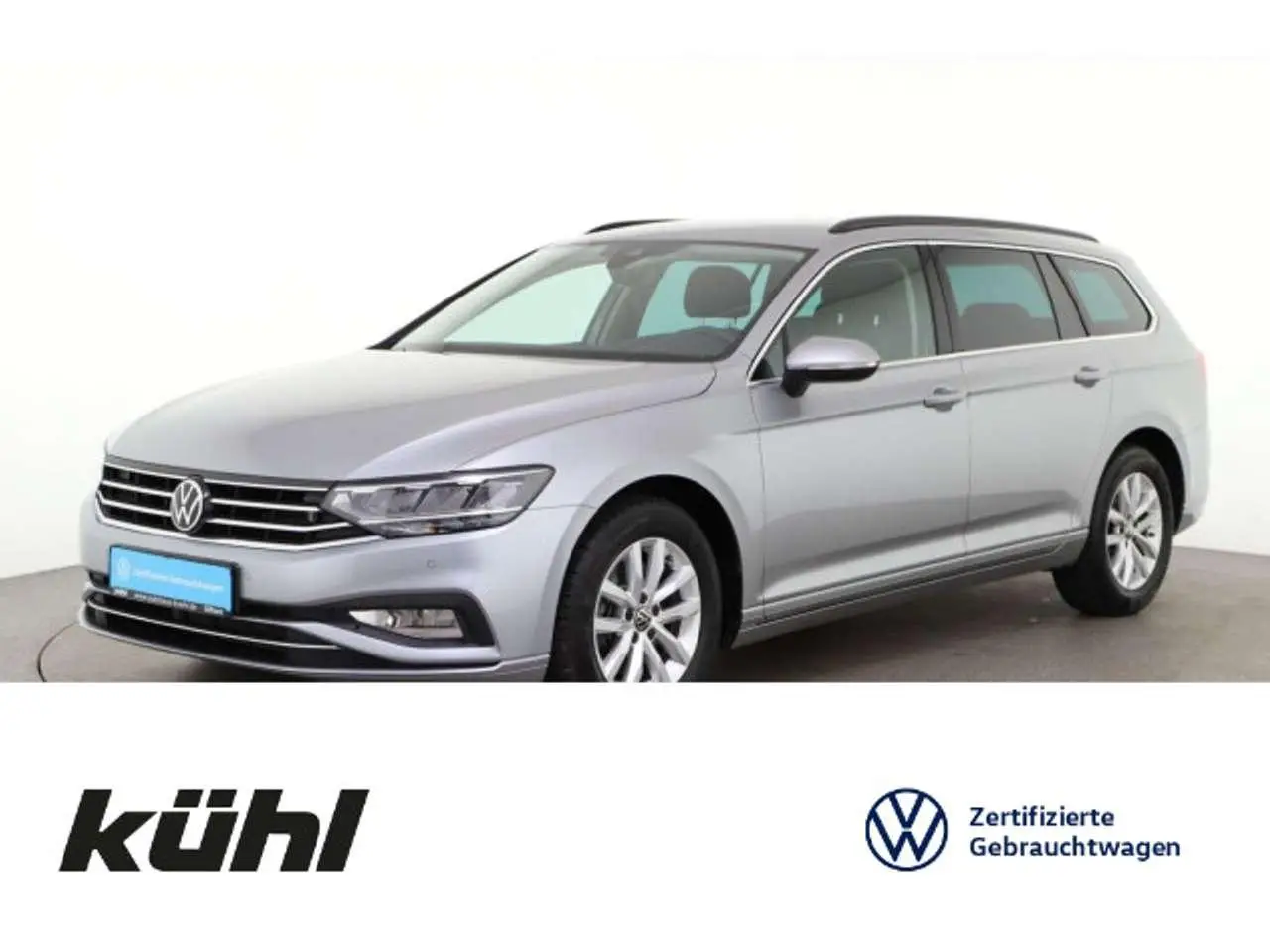 Photo 1 : Volkswagen Passat 2023 Essence