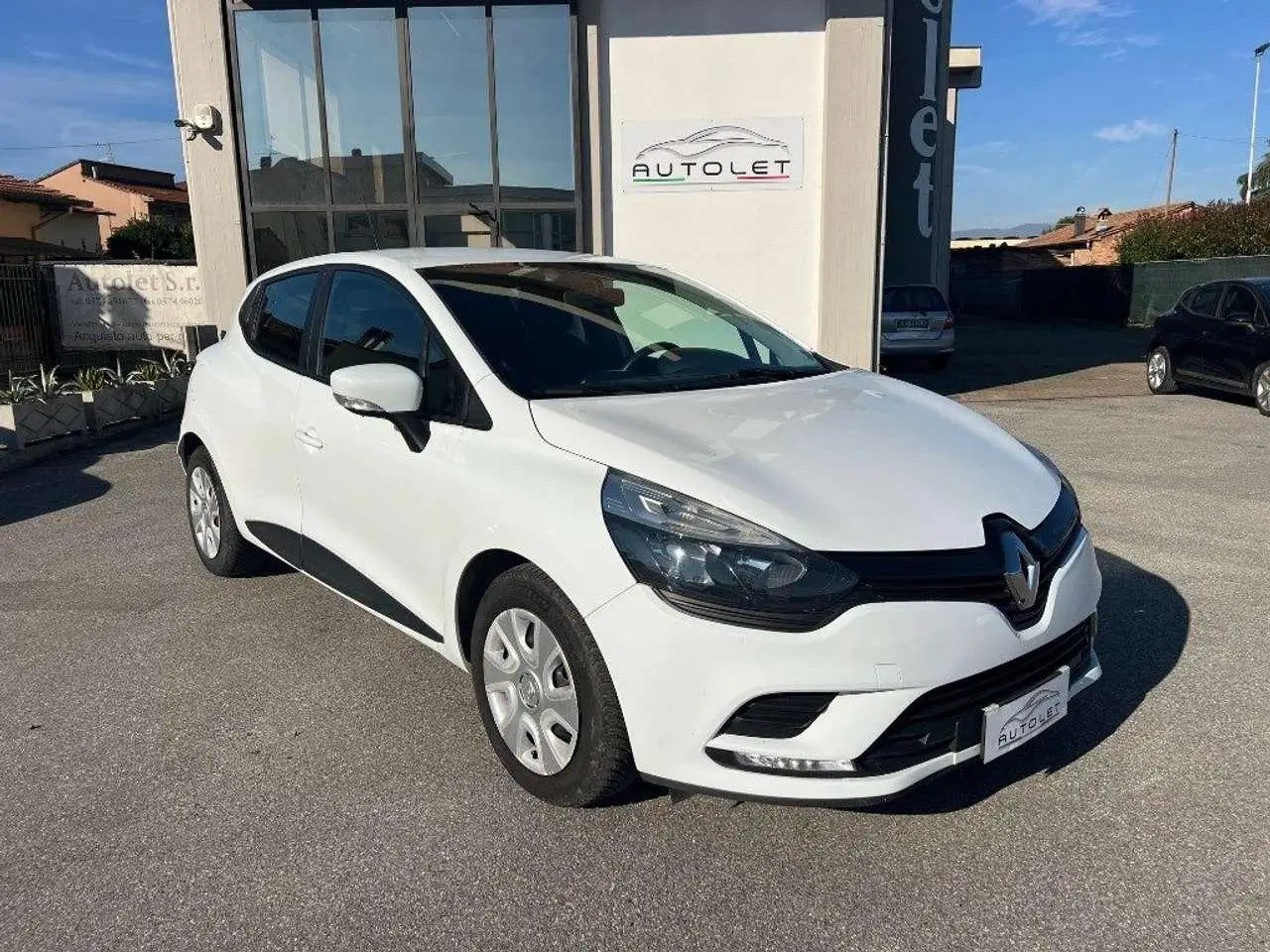 Photo 1 : Renault Clio 2017 Essence