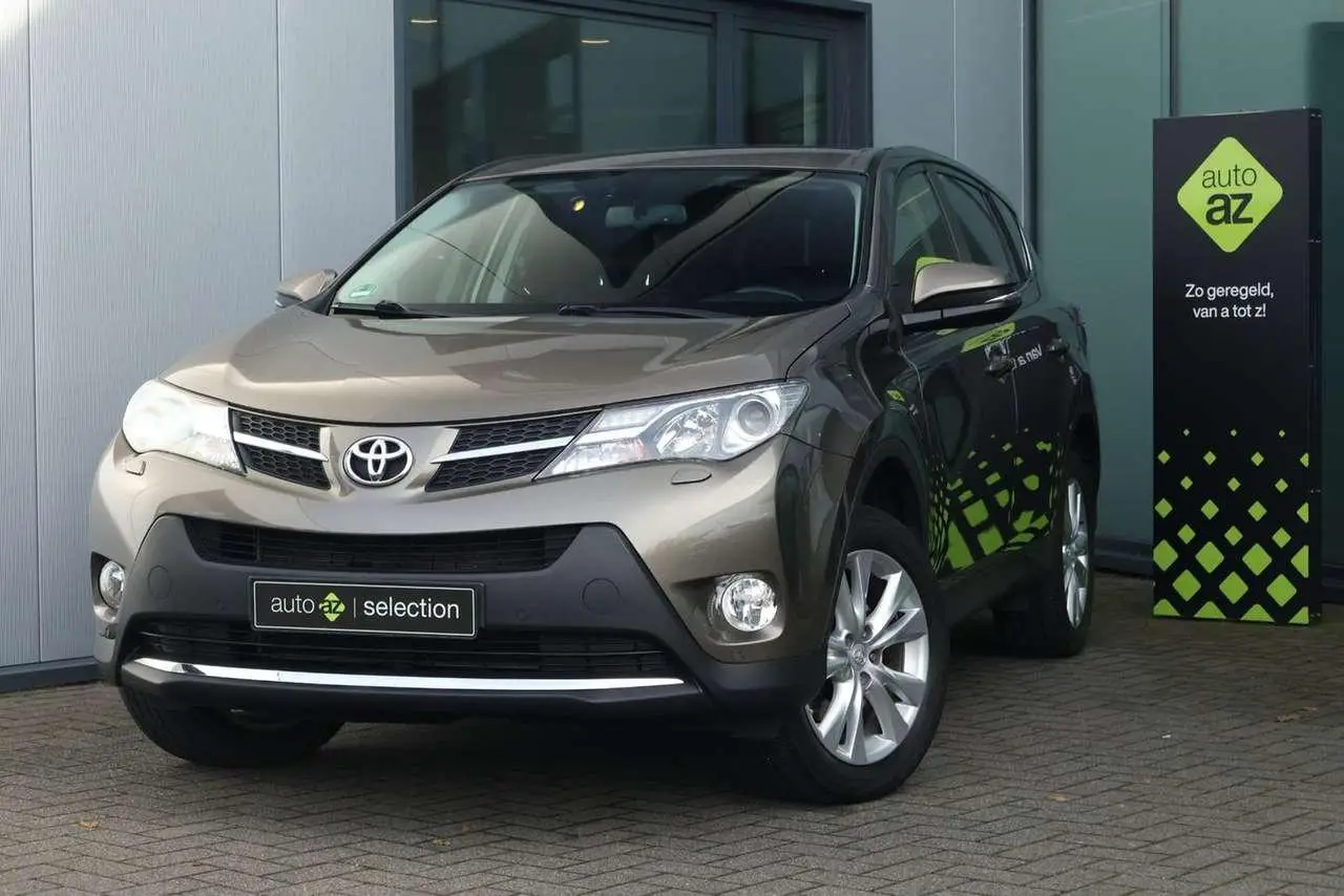 Photo 1 : Toyota Rav4 2015 Petrol