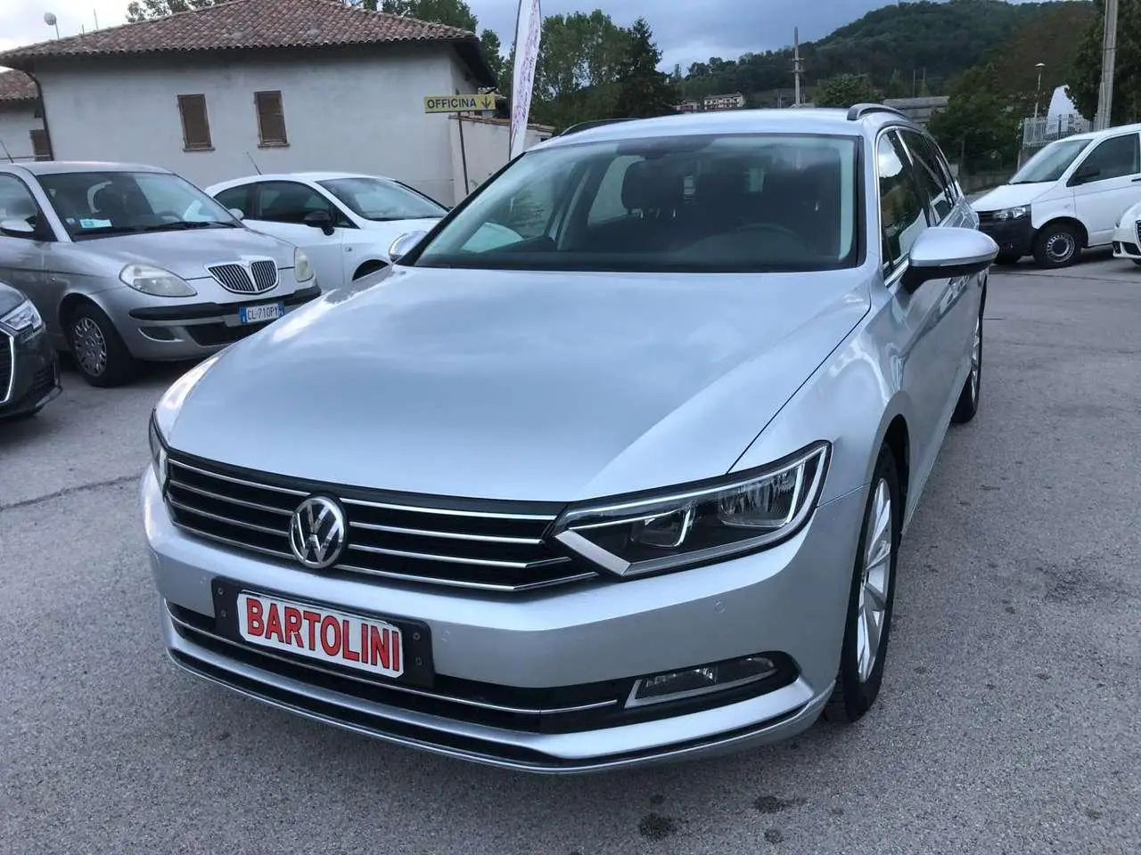 Photo 1 : Volkswagen Passat 2018 Diesel