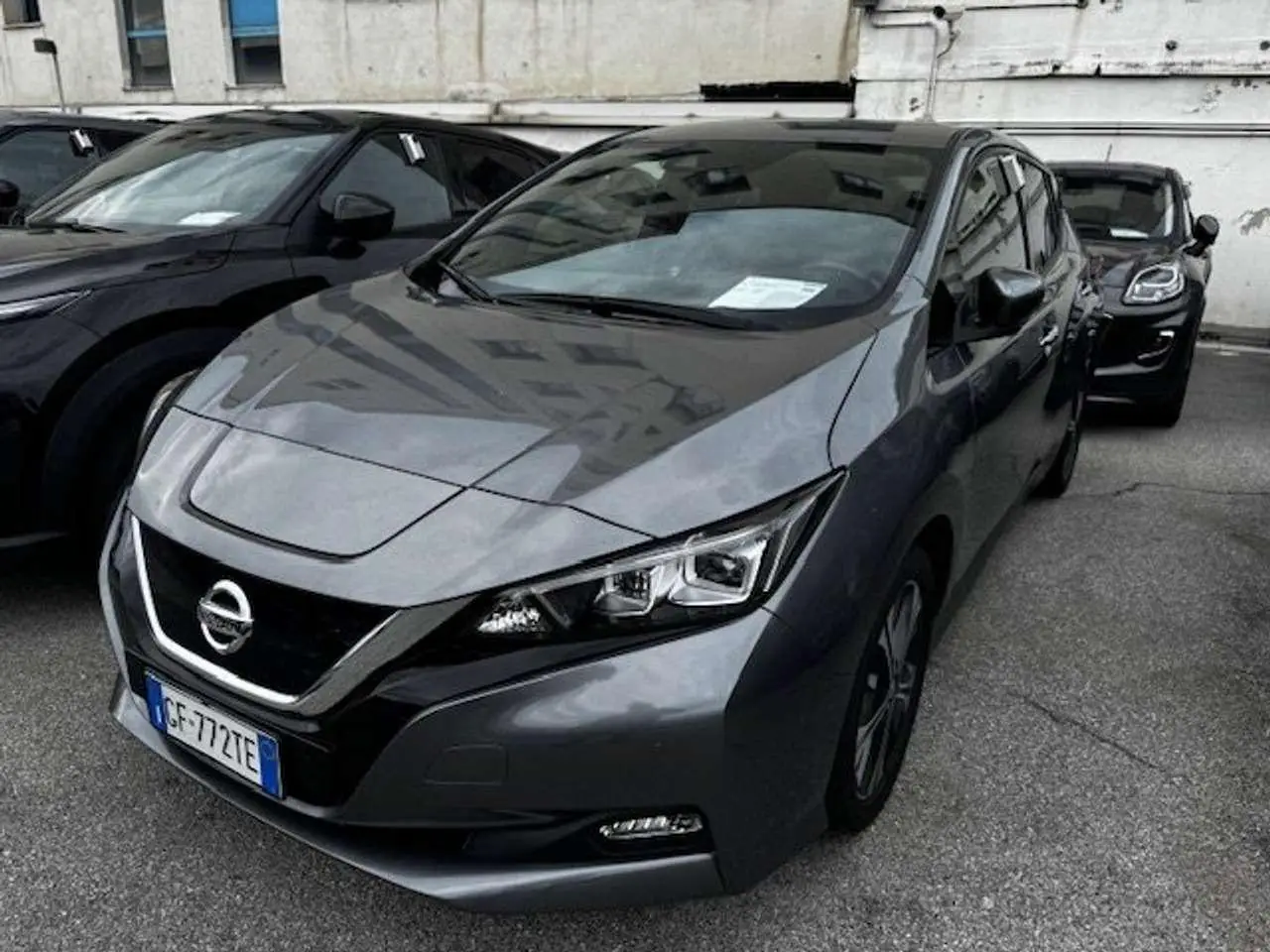 Photo 1 : Nissan Leaf 2021 Electric