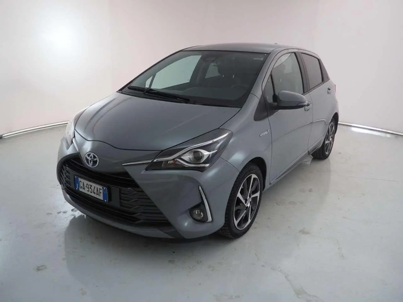 Photo 1 : Toyota Yaris 2020 Hybrid