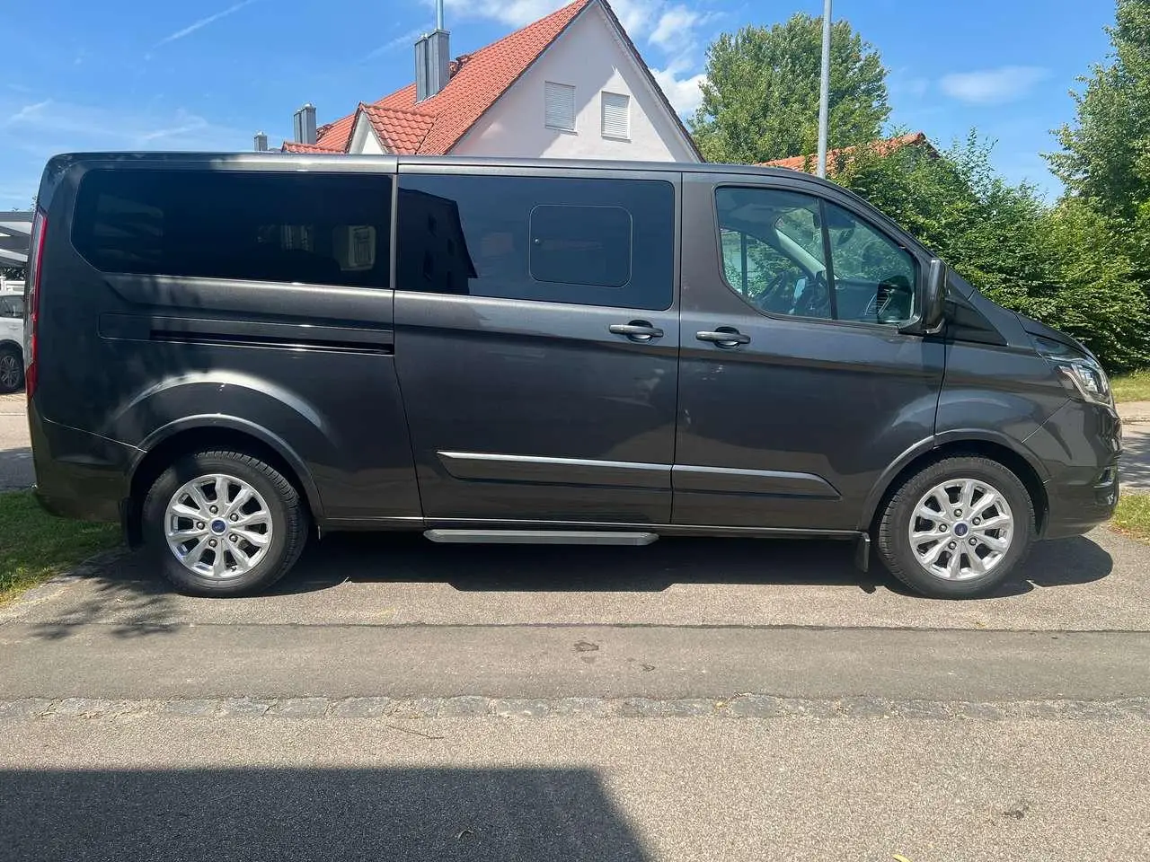 Photo 1 : Ford Tourneo 2023 Diesel