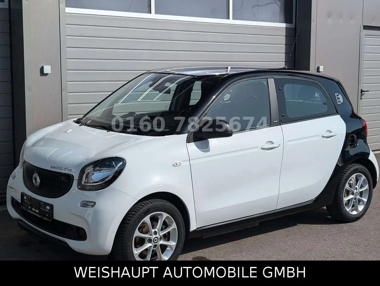 Photo 1 : Smart Forfour 2019 Électrique