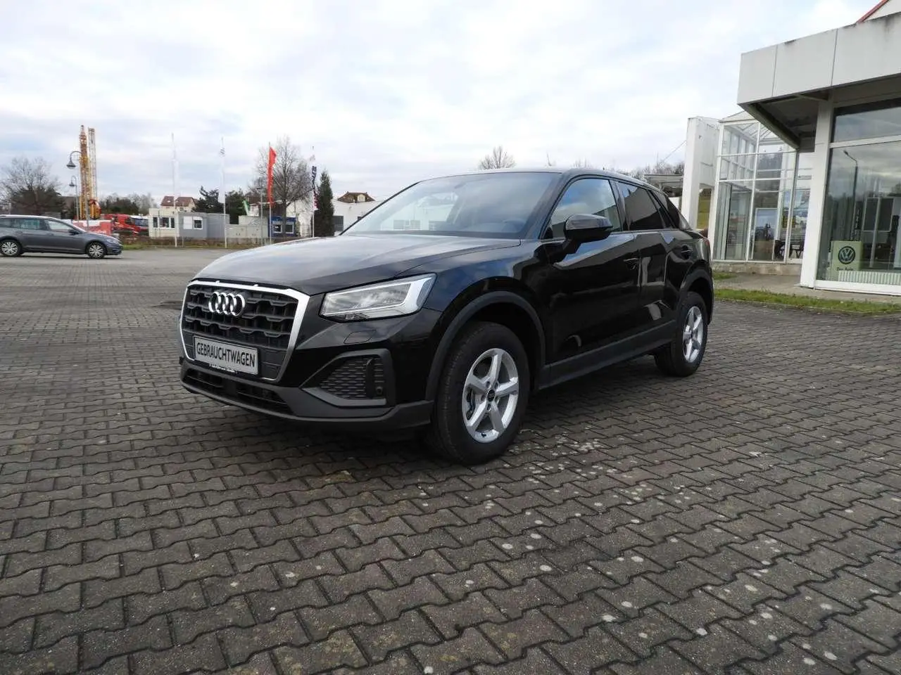 Photo 1 : Audi Q2 2023 Essence