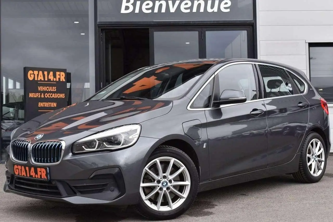 Photo 1 : Bmw Serie 2 2019 Hybride