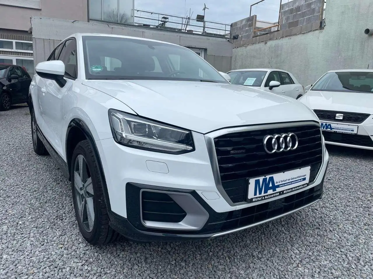 Photo 1 : Audi Q2 2018 Petrol