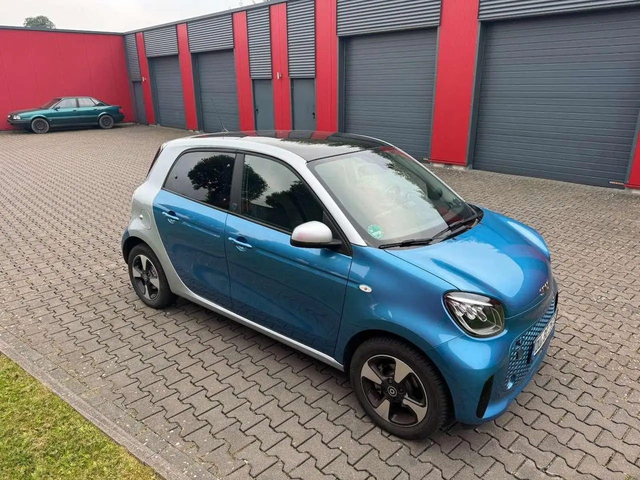 Photo 1 : Smart Forfour 2021 Électrique