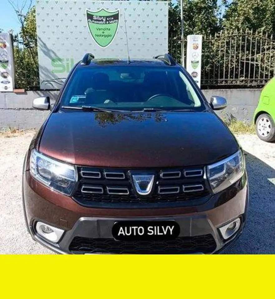 Photo 1 : Dacia Sandero 2017 LPG