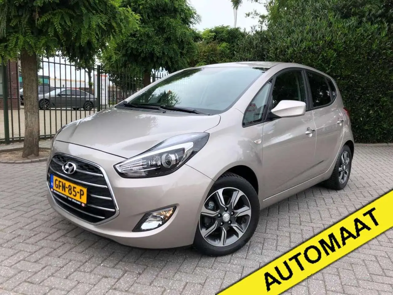 Photo 1 : Hyundai Ix20 2017 Petrol