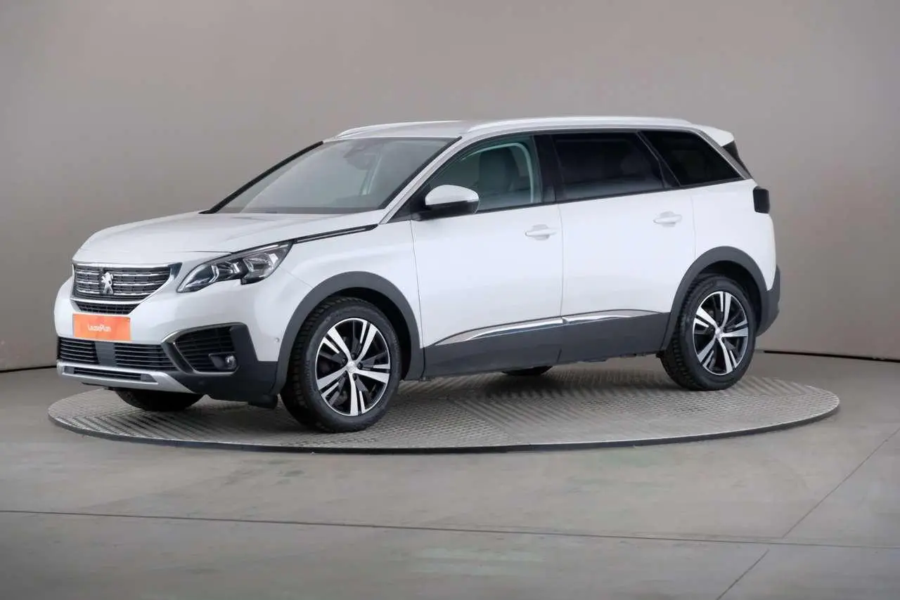 Photo 1 : Peugeot 5008 2019 Diesel