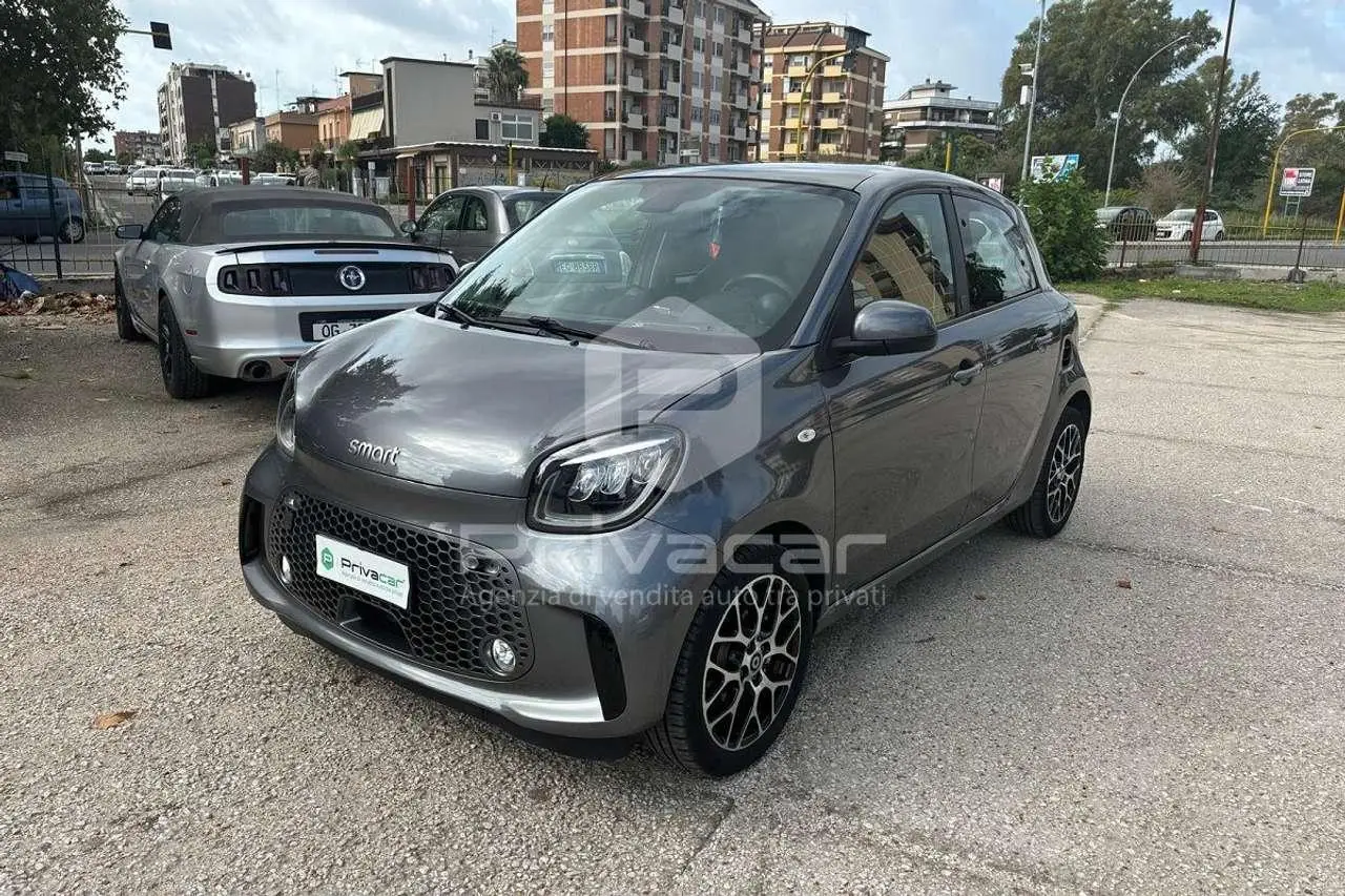 Photo 1 : Smart Forfour 2021 Electric