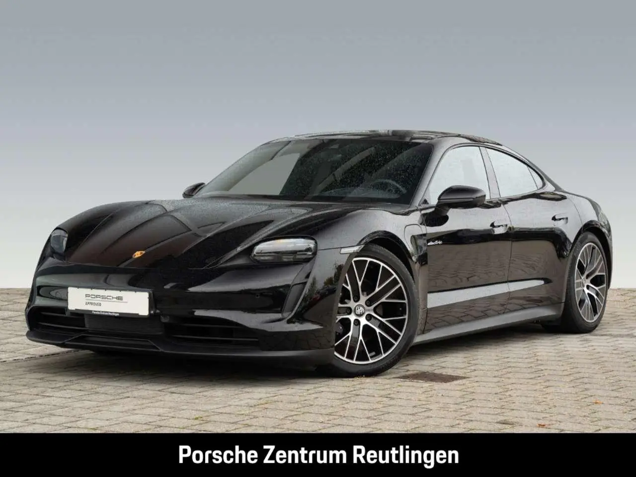 Photo 1 : Porsche Taycan 2021 Électrique