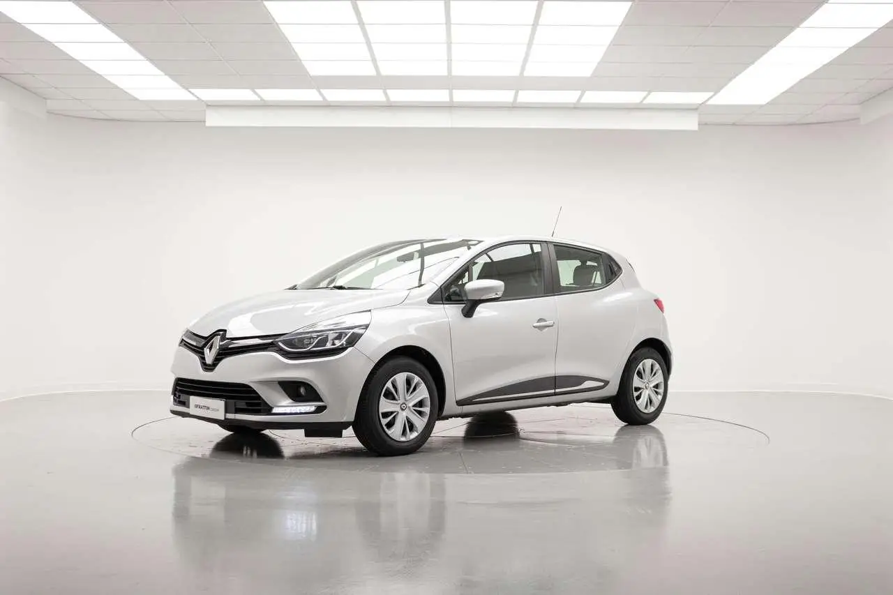 Photo 1 : Renault Clio 2019 GPL