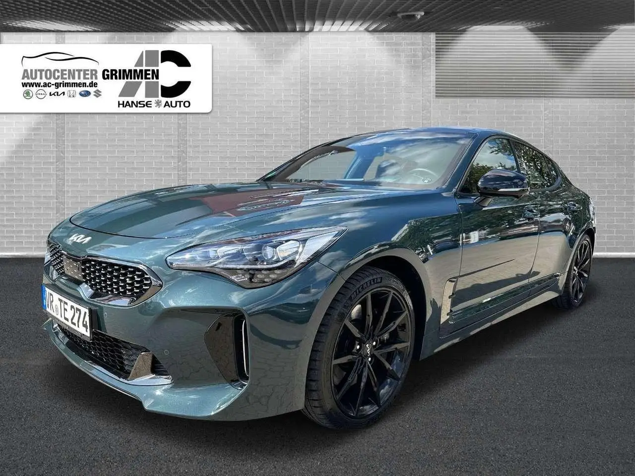 Photo 1 : Kia Stinger 2023 Essence