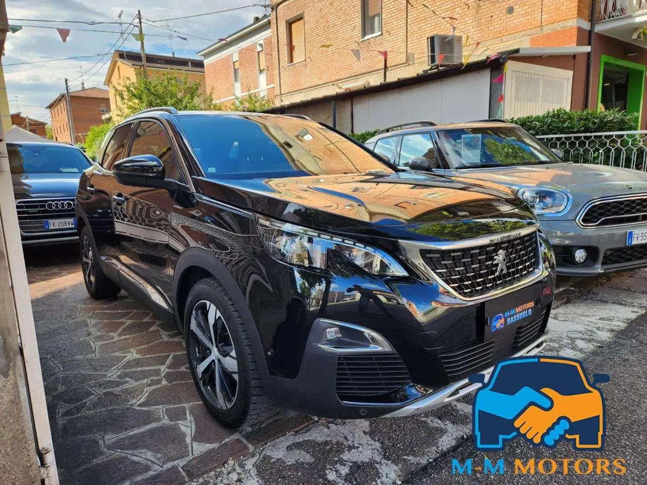 Photo 1 : Peugeot 3008 2019 Diesel