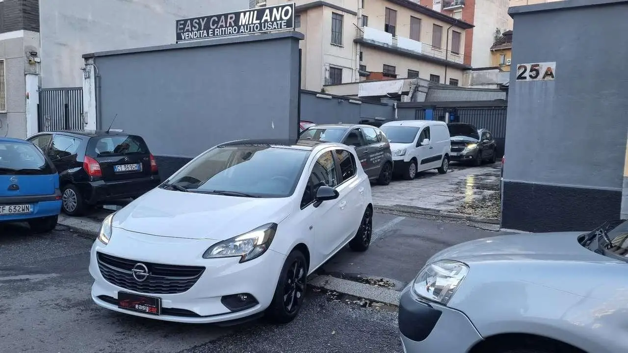 Photo 1 : Opel Corsa 2017 Essence