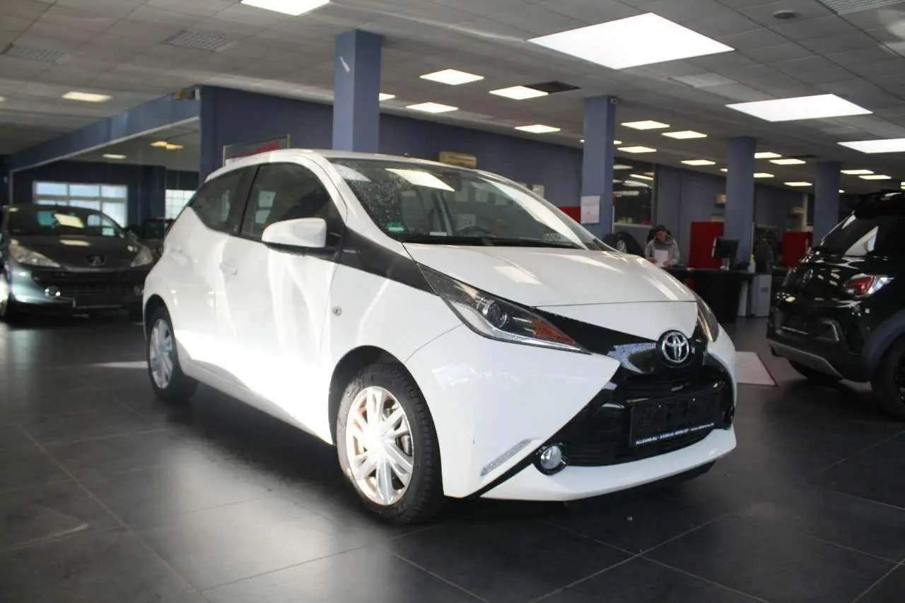 Photo 1 : Toyota Aygo 2018 Petrol