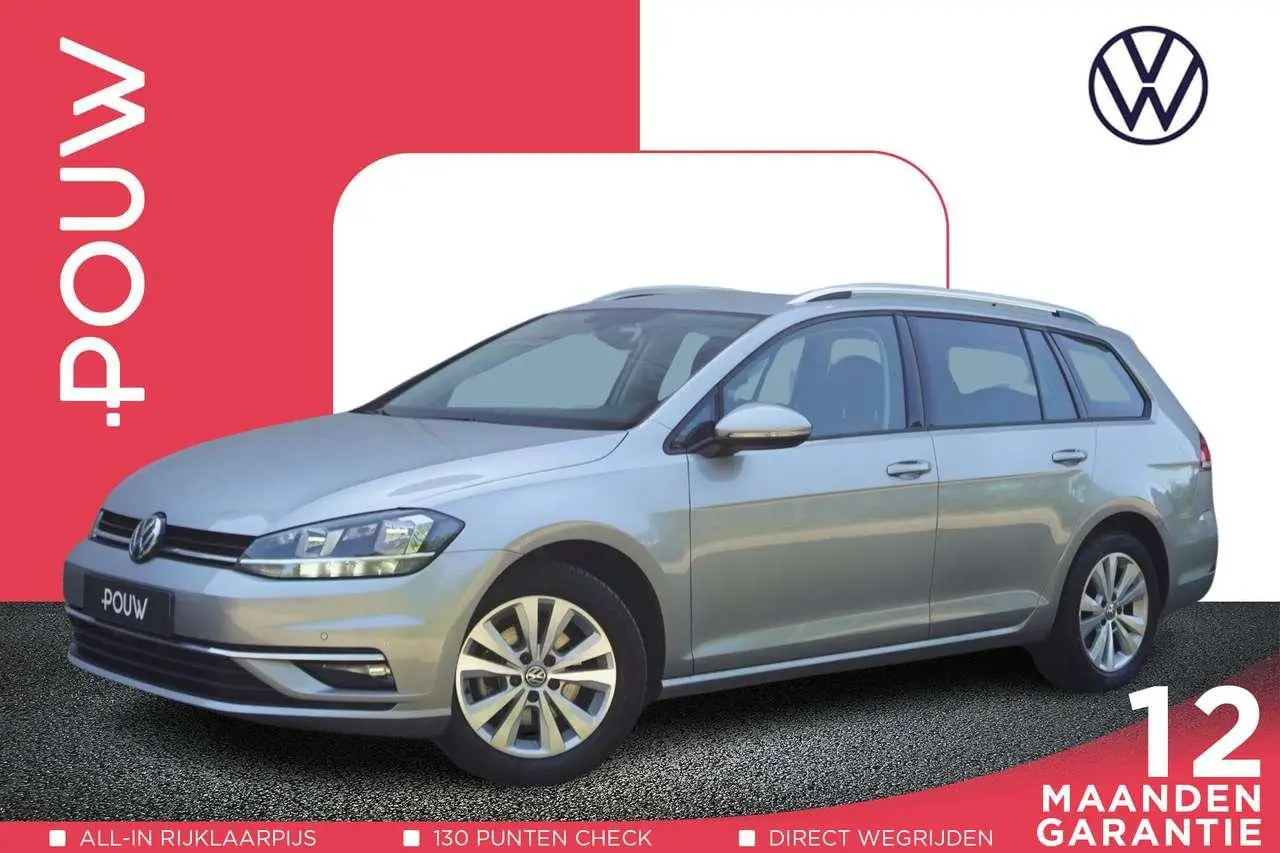 Photo 1 : Volkswagen Golf 2019 Essence