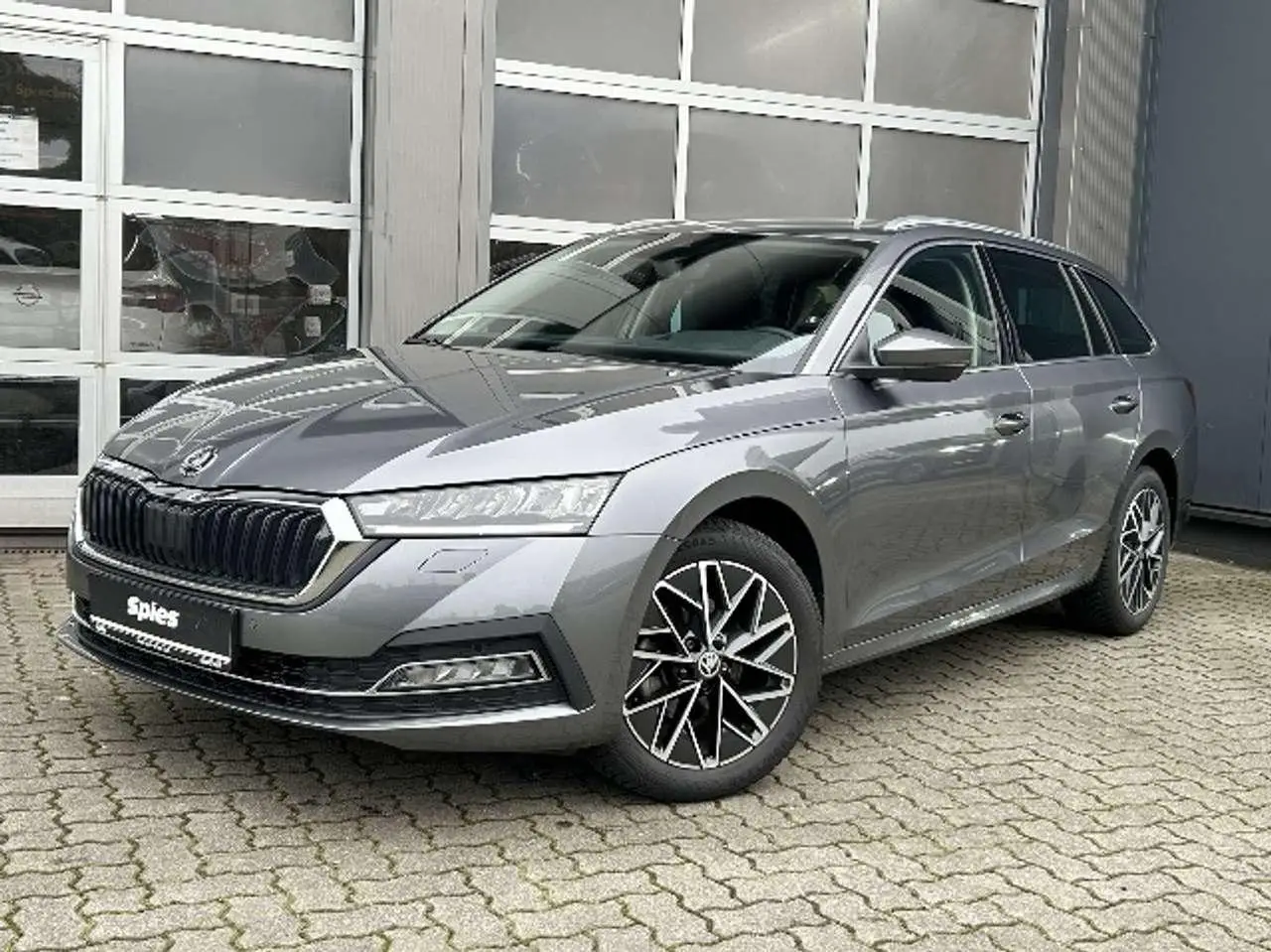 Photo 1 : Skoda Octavia 2022 Diesel