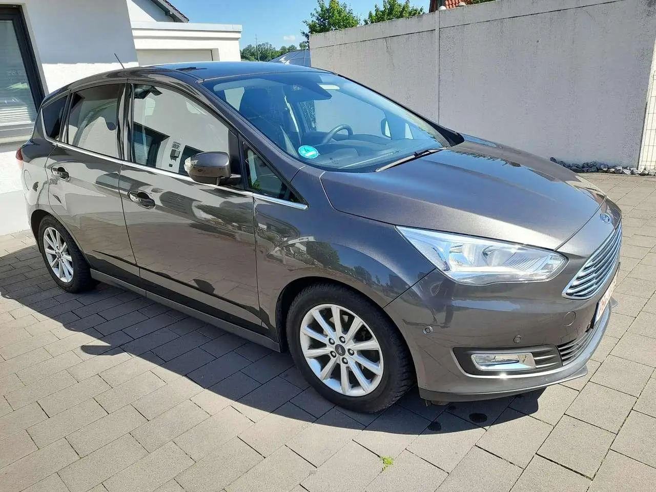 Photo 1 : Ford C-max 2017 Petrol