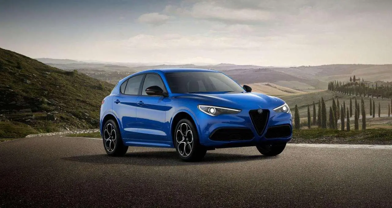 Photo 1 : Alfa Romeo Stelvio 2024 Petrol