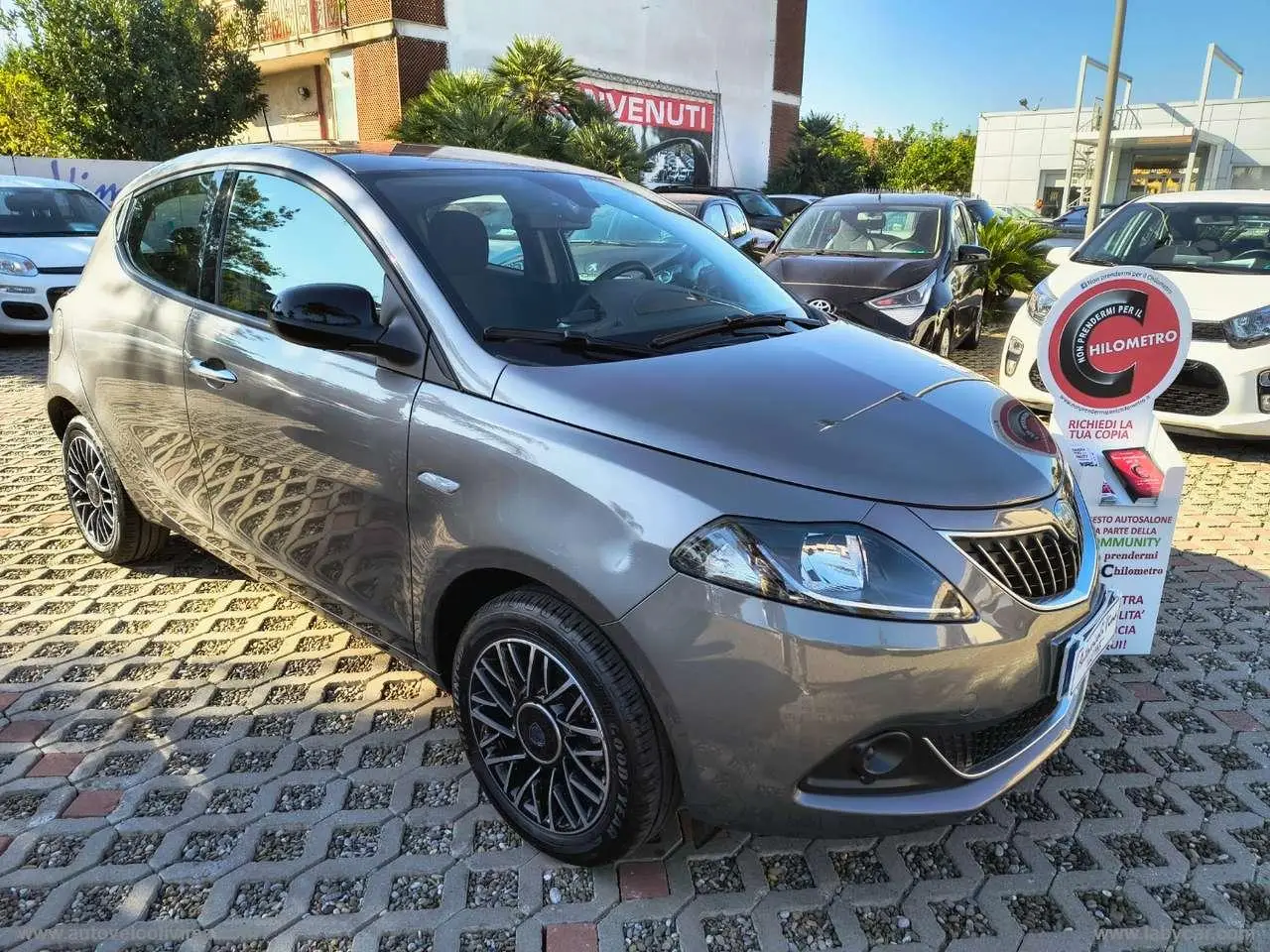 Photo 1 : Lancia Ypsilon 2024 Essence