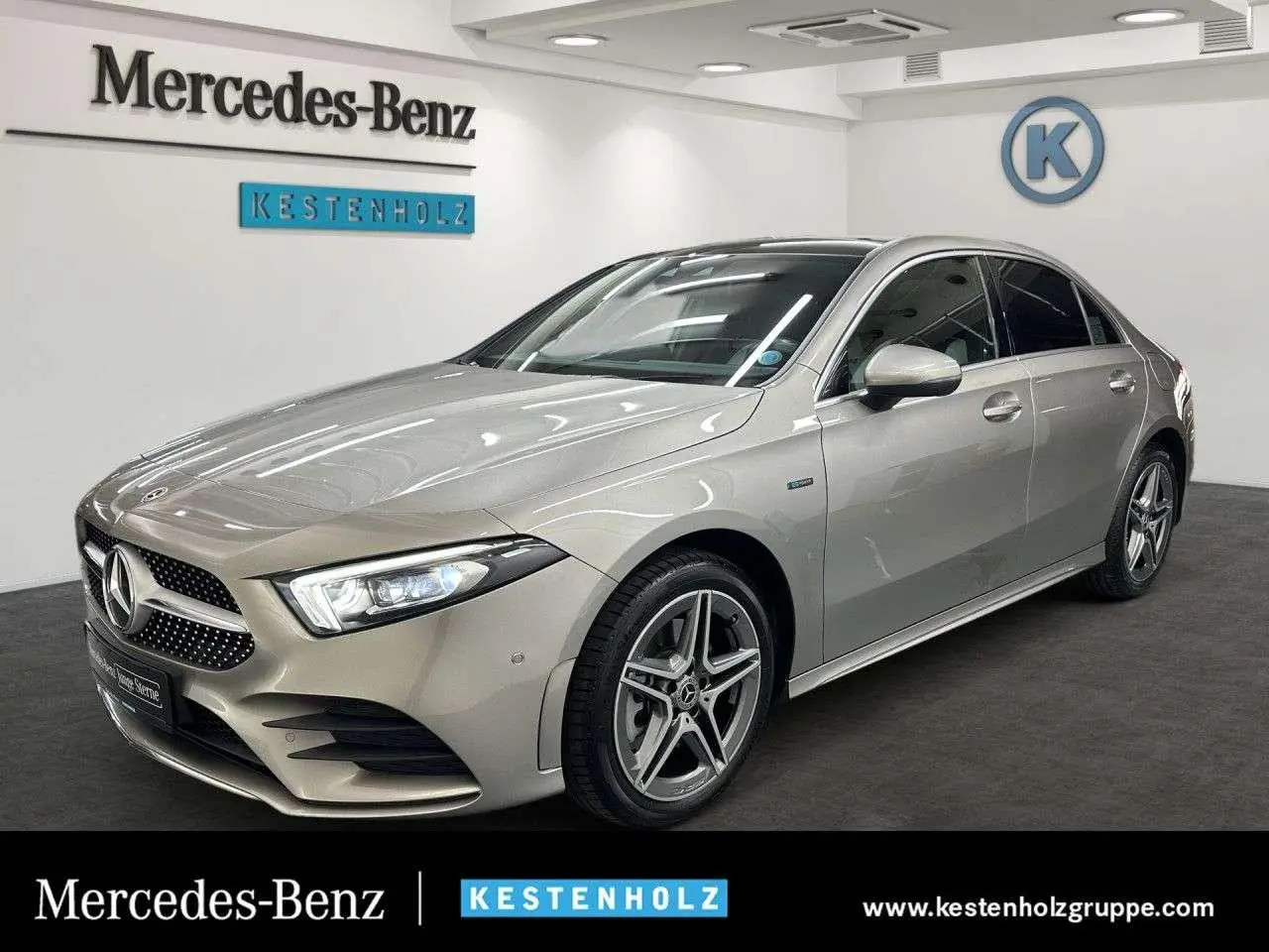 Photo 1 : Mercedes-benz Classe A 2020 Hybride