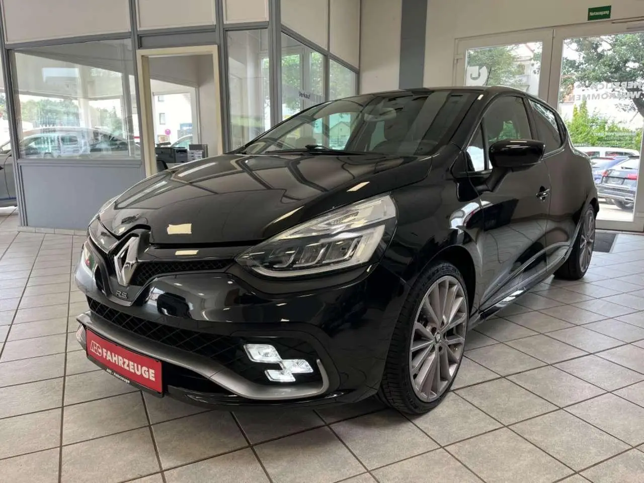 Photo 1 : Renault Clio 2017 Essence