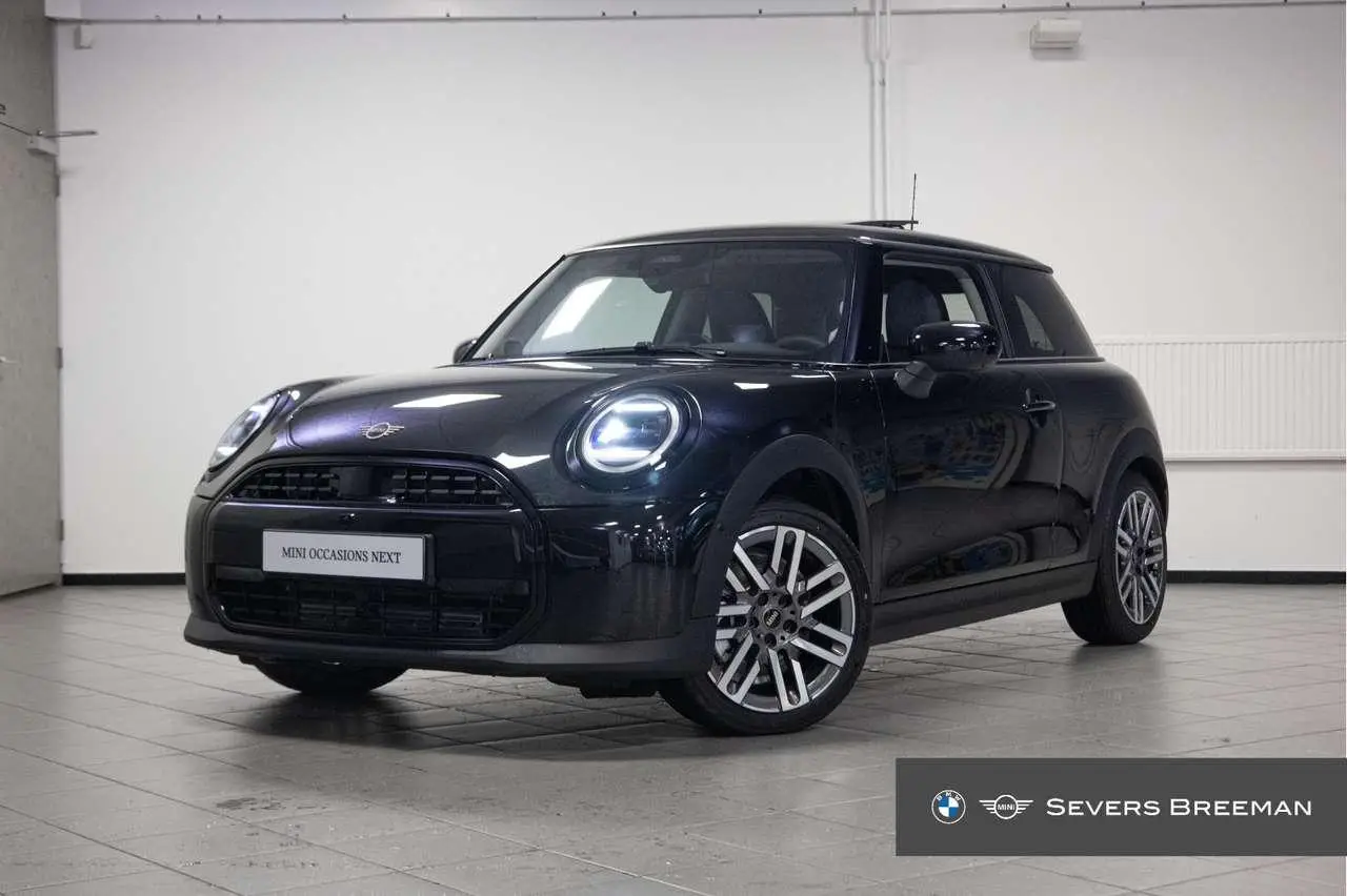 Photo 1 : Mini Cooper 2024 Essence