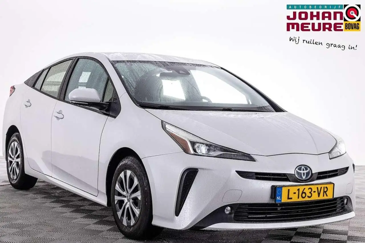 Photo 1 : Toyota Prius 2021 Hybrid