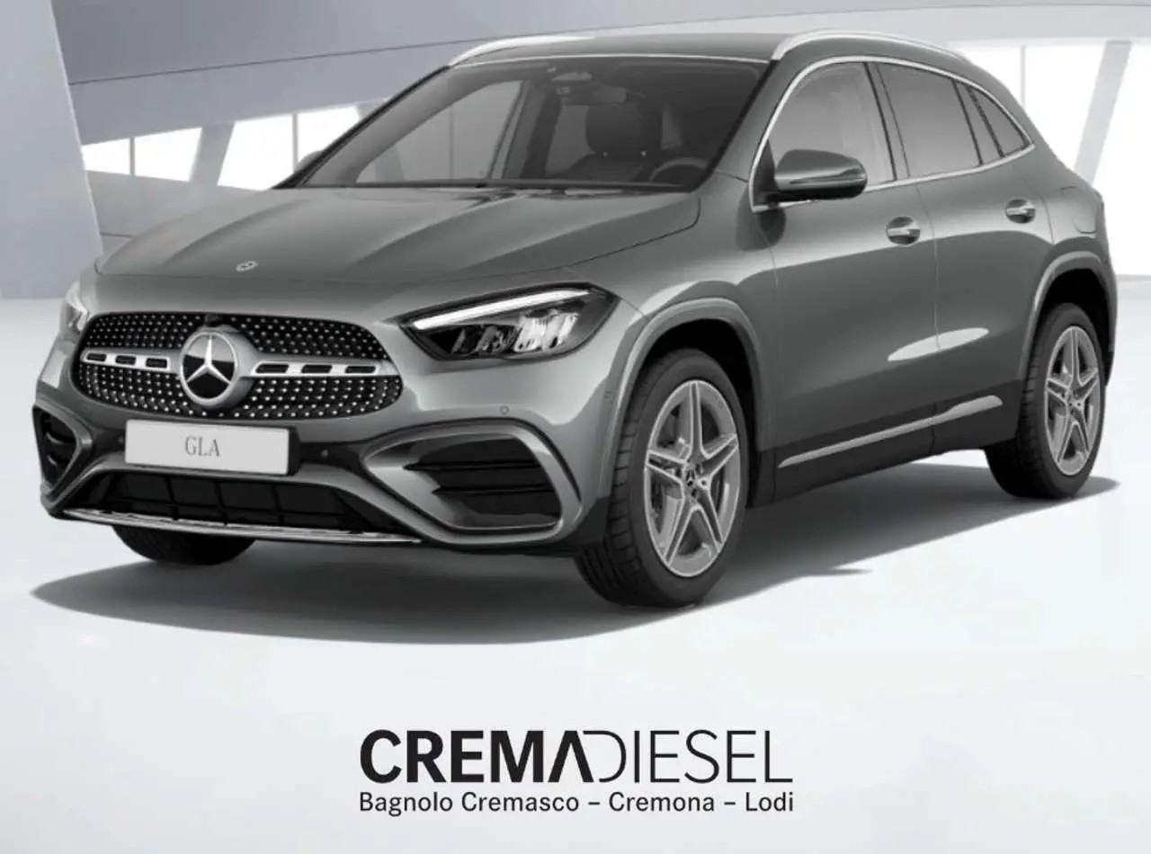 Photo 1 : Mercedes-benz Classe Gla 2024 Hybrid