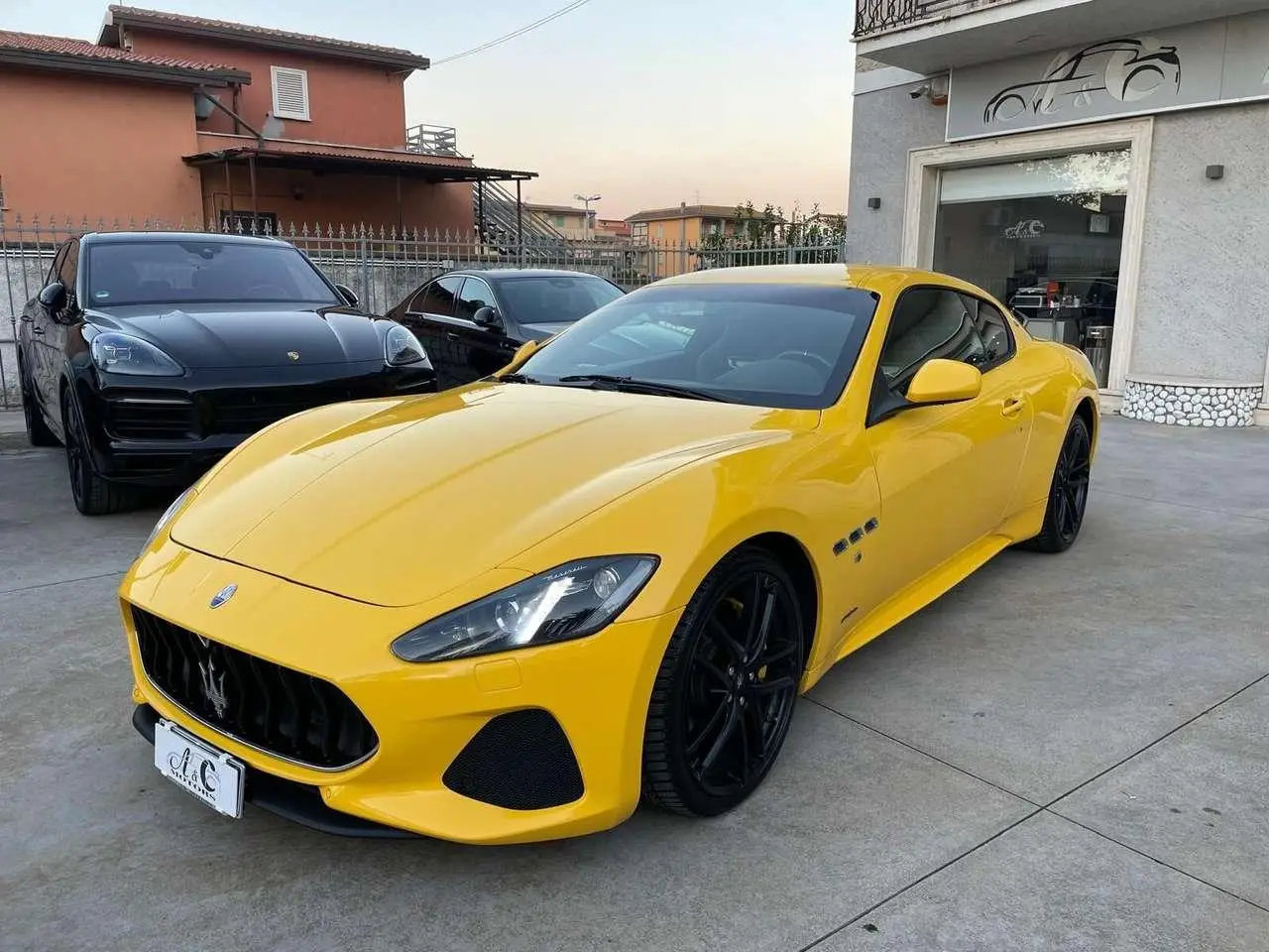 Photo 1 : Maserati Granturismo 2019 Petrol