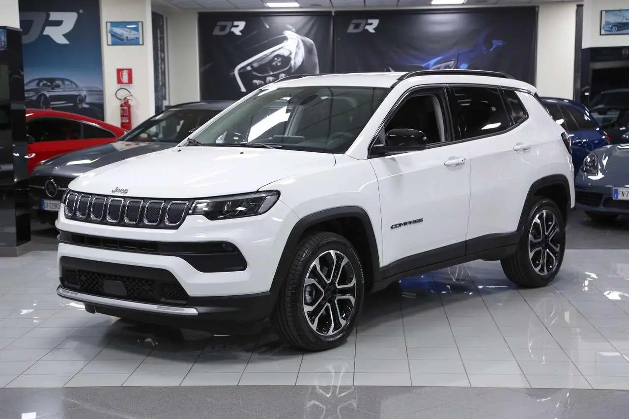 Photo 1 : Jeep Compass 2024 Diesel