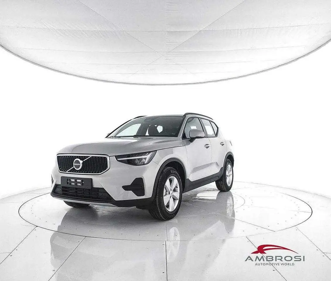 Photo 1 : Volvo Xc40 2024 Hybrid