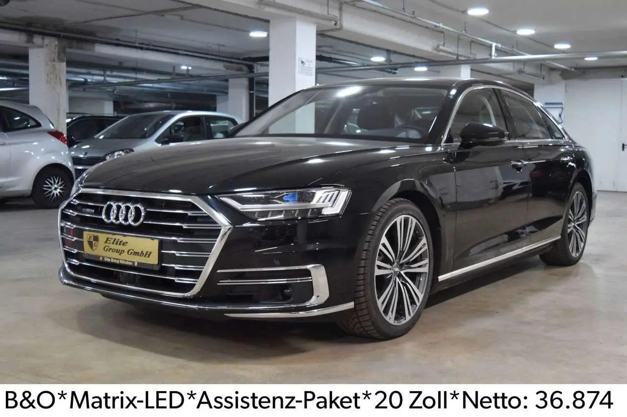 Photo 1 : Audi A8 2018 Essence