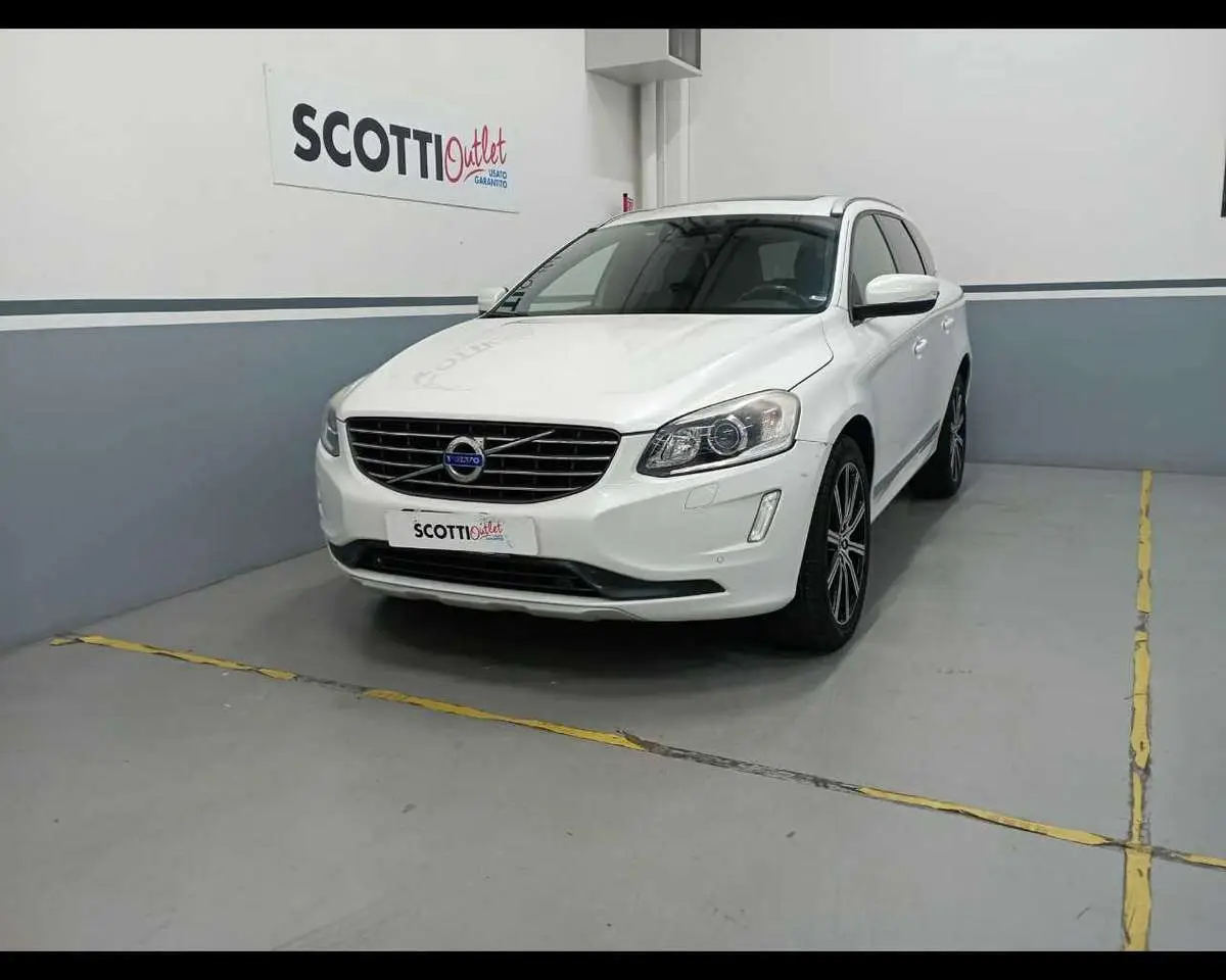 Photo 1 : Volvo Xc60 2016 Diesel