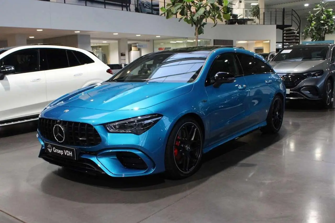 Photo 1 : Mercedes-benz Classe Cla 2024 Essence