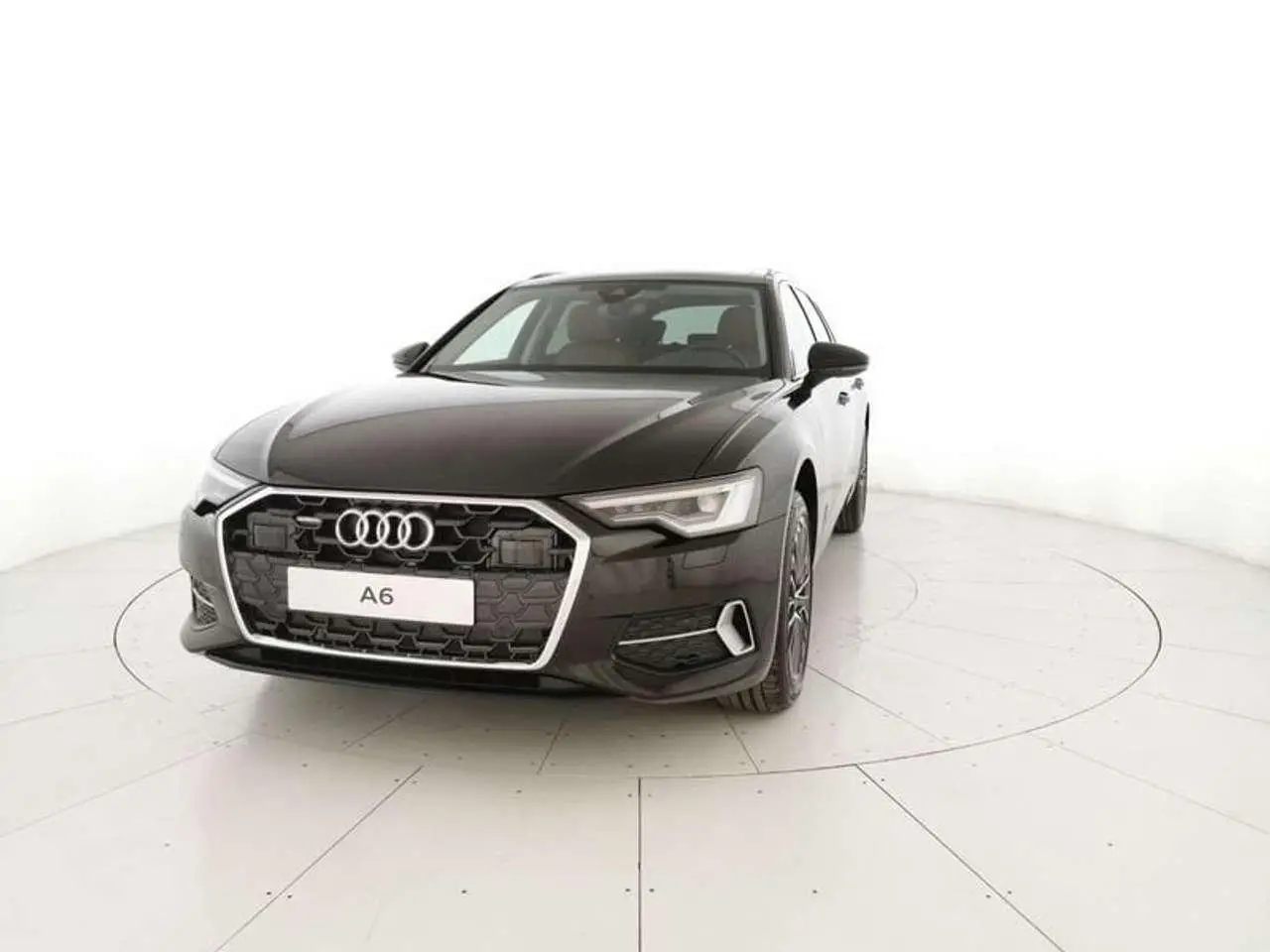 Photo 1 : Audi A6 2024 Hybrid