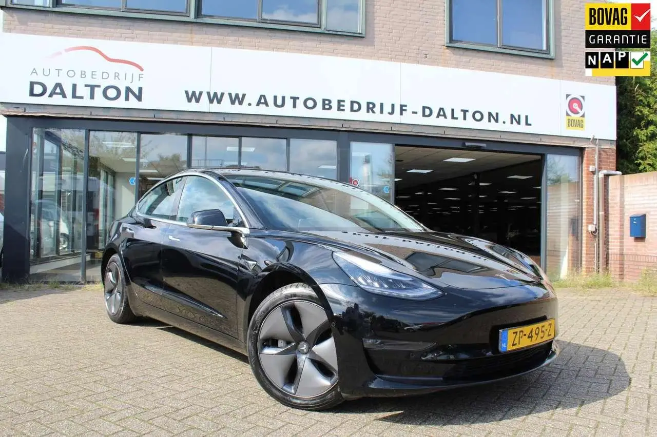 Photo 1 : Tesla Model 3 2019 Électrique