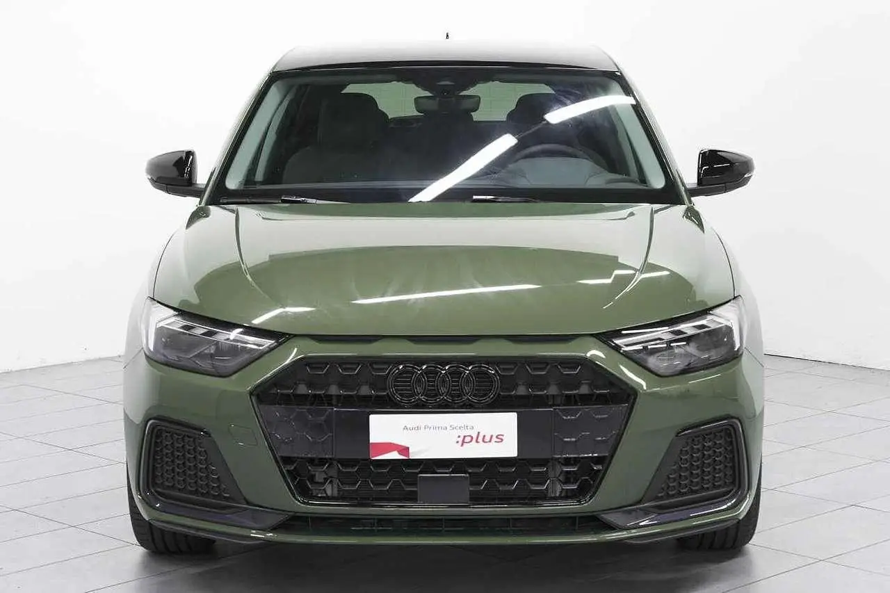 Photo 1 : Audi A1 2023 Essence