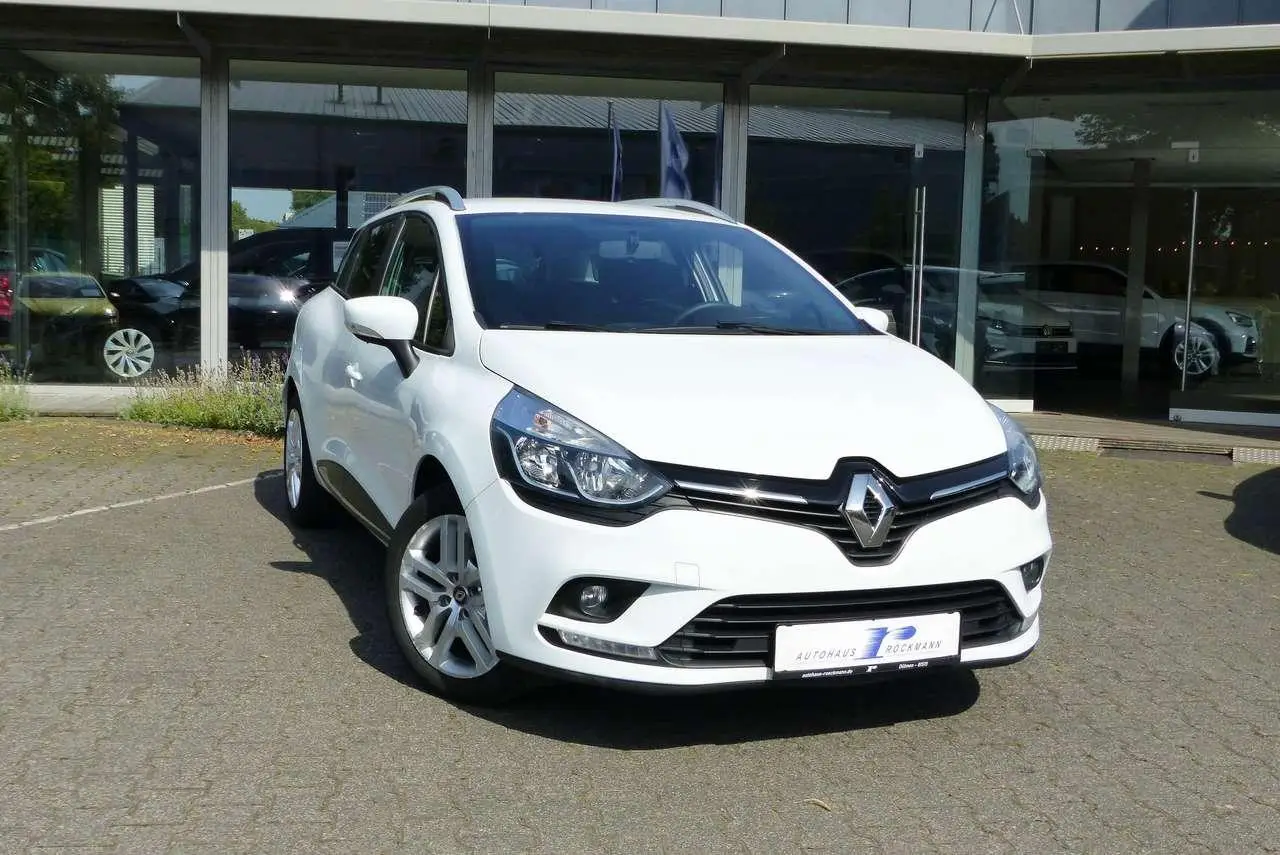 Photo 1 : Renault Clio 2018 Essence