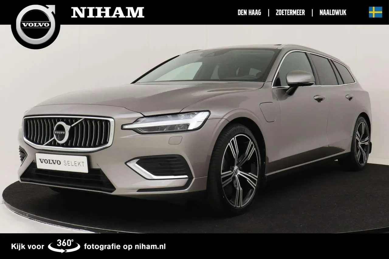 Photo 1 : Volvo V60 2021 Hybride