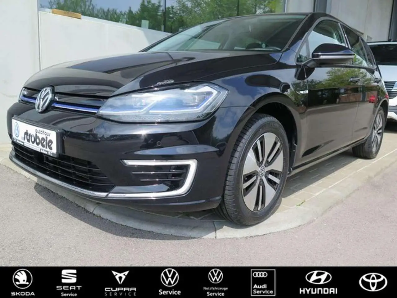 Photo 1 : Volkswagen Golf 2019 Electric