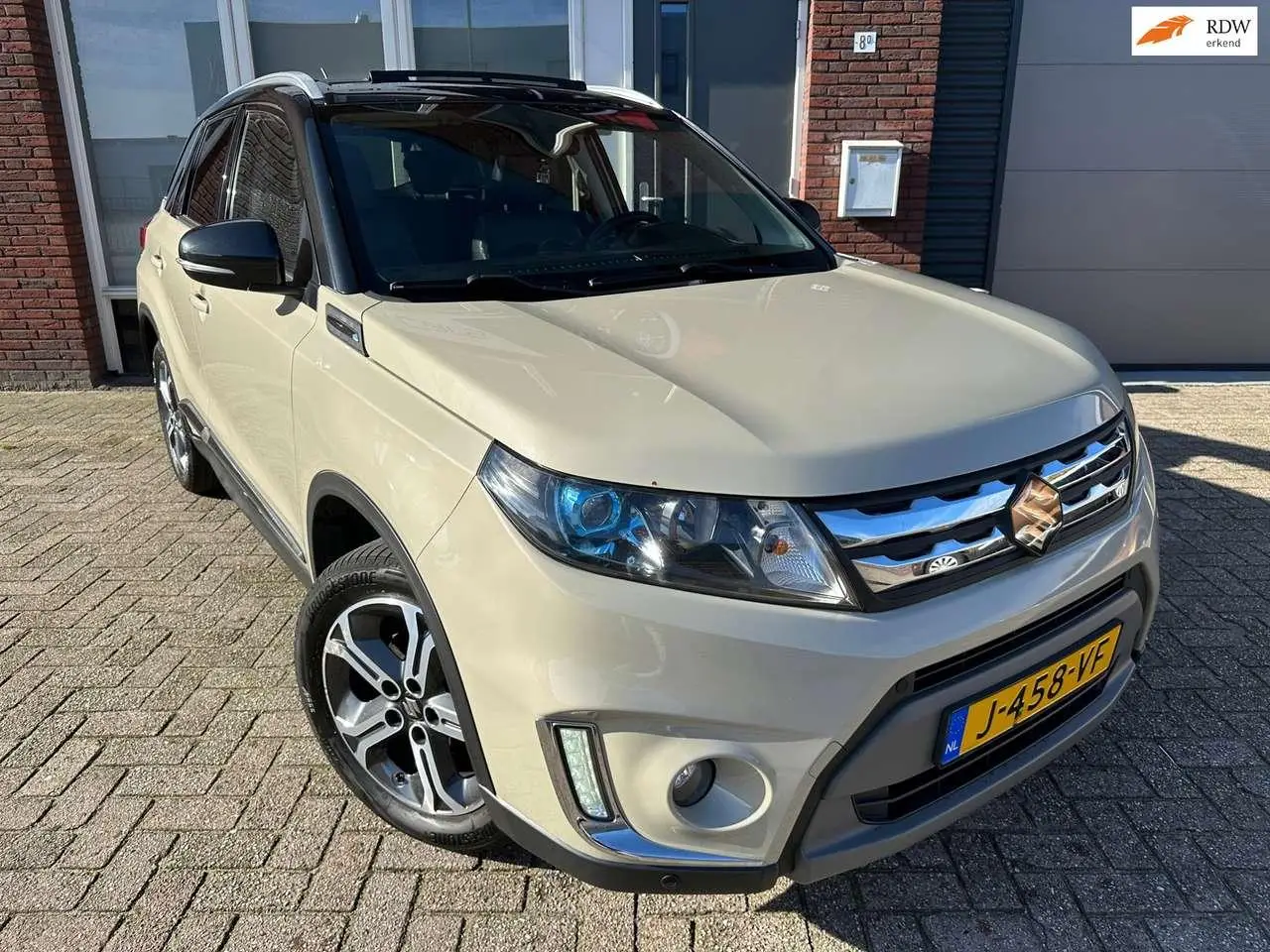 Photo 1 : Suzuki Vitara 2017 Essence