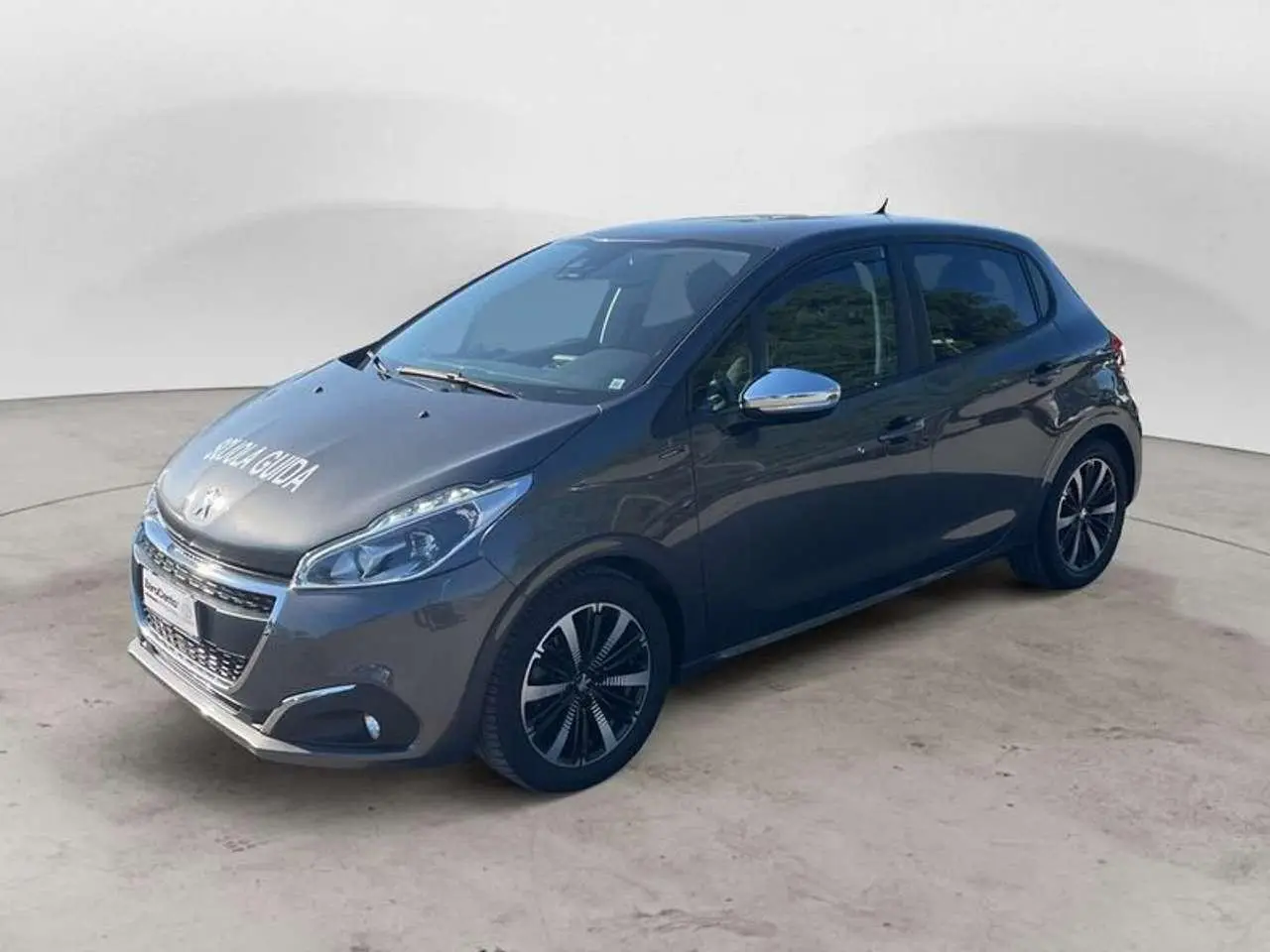 Photo 1 : Peugeot 208 2020 Diesel