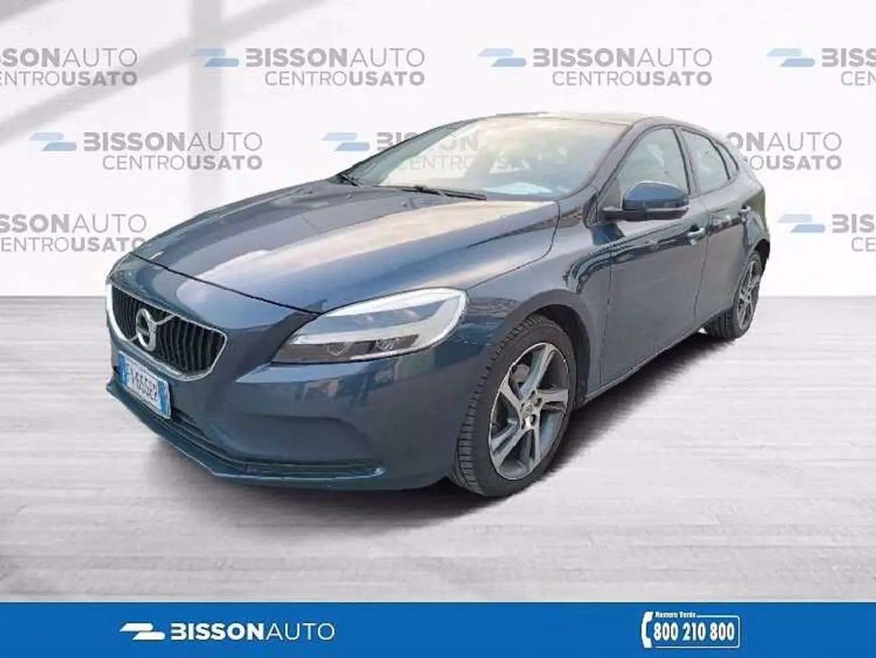 Photo 1 : Volvo V40 2019 Diesel