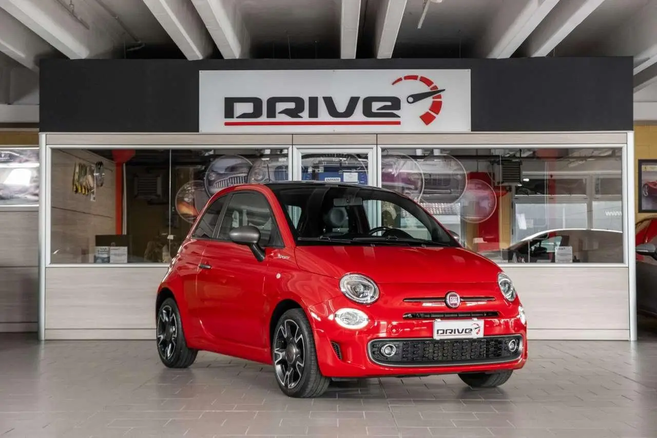 Photo 1 : Fiat 500 2022 Hybrid