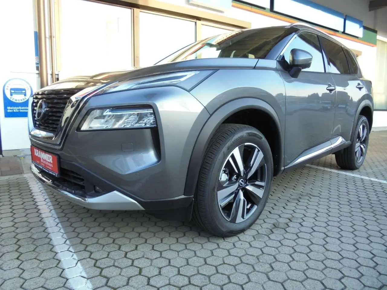 Photo 1 : Nissan X-trail 2024 Essence